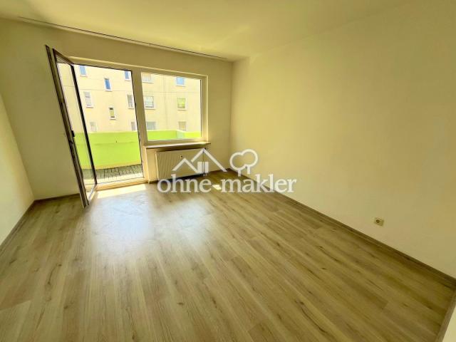 (Schlaf-)Zimmer/Wohnzimmer