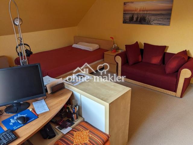 Schlafzimmer 3 / home office