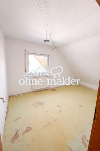 Mittleres Schlafzimmer 2.OG