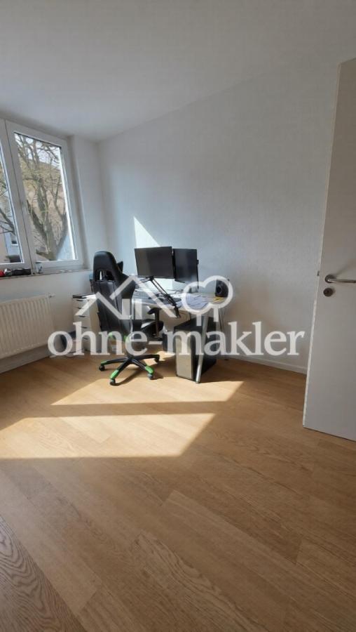 Arbeitszimmer Ansicht rechts