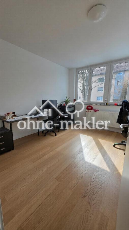 Arbeitszimmer Ansicht links