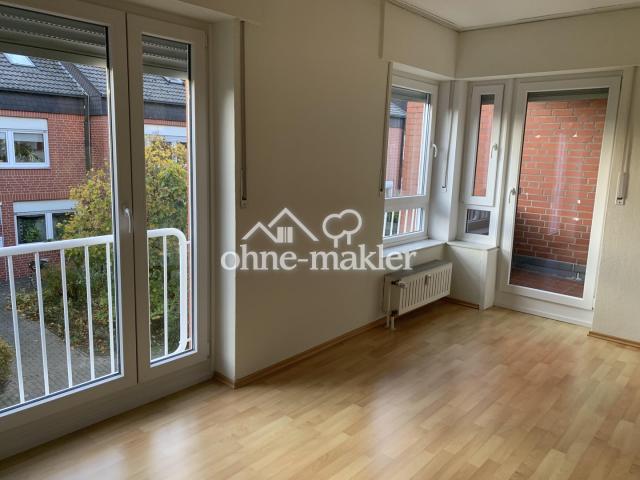 Wohn- und Essbereich mit Balko