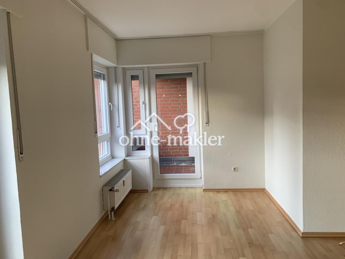 Wohn- und Essbereich mit Balko