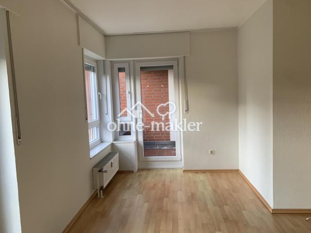 Wohn- und Essbereich mit Balko