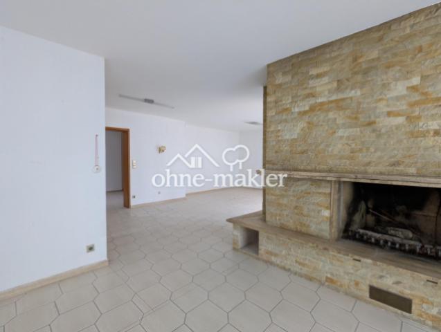 Durchgang zum Esszimmer