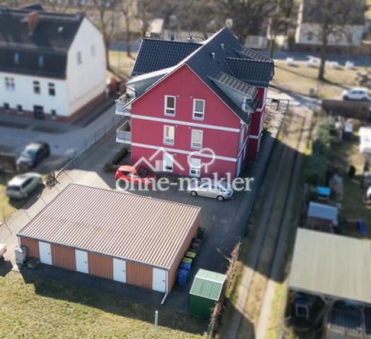 Luftb. von Ost incl. Garagen 