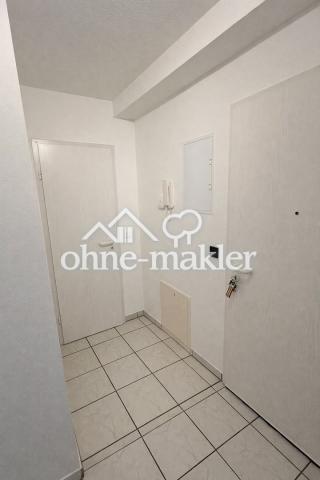 Abstellkammer bei Haustür