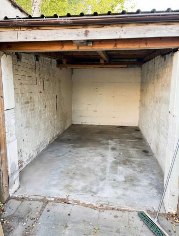Garage Innen