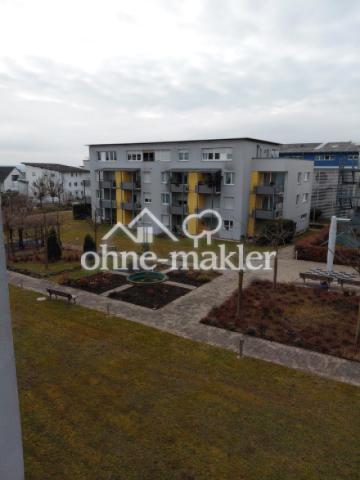 Blick von Balkon auf Gartenanl