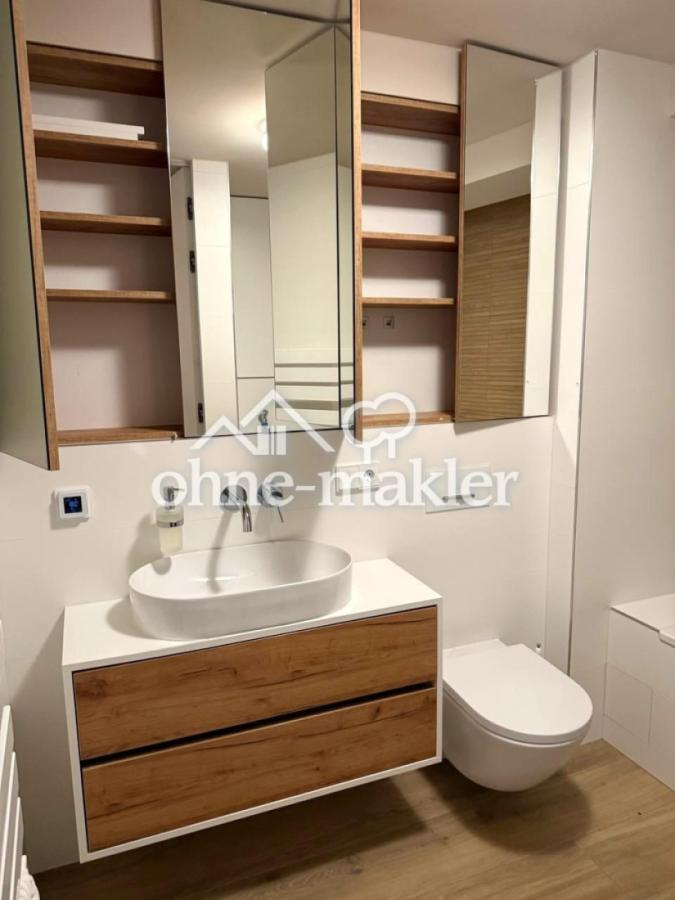 Badezimmer 2.3