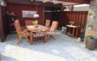 Terrasse zum Carport