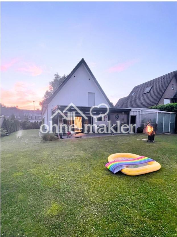 Hausansicht vom großen Garten