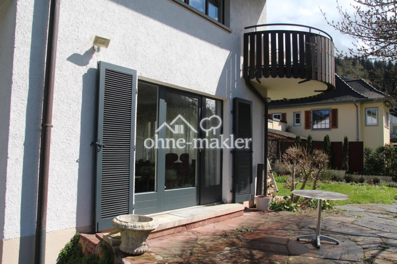 West-Terasse m. Südbalkon 1.OG