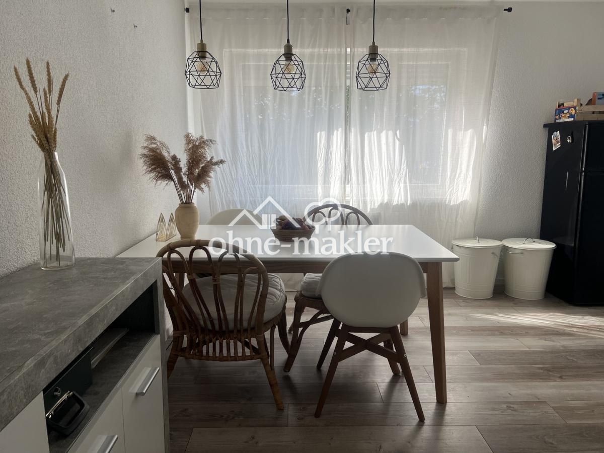 Küche mit Esszimmer