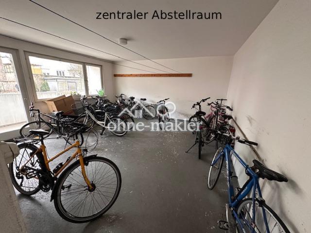 Zentraler Raum für Fahrräder