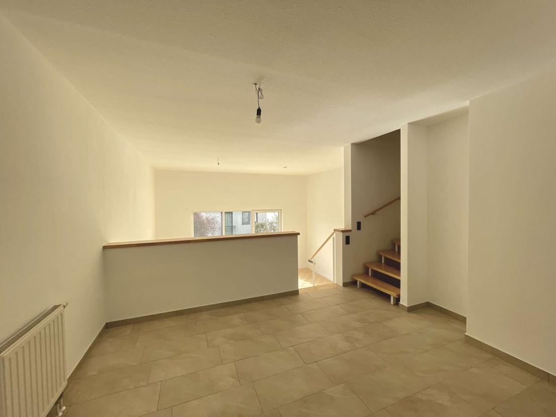 EG zwischen Küche und Wohnzimmer,