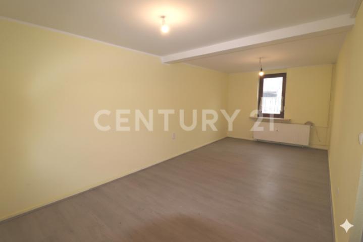 Wohn-&Schlafzimmer IST