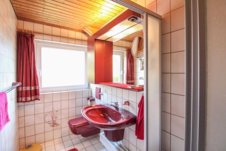 Badezimmer EG