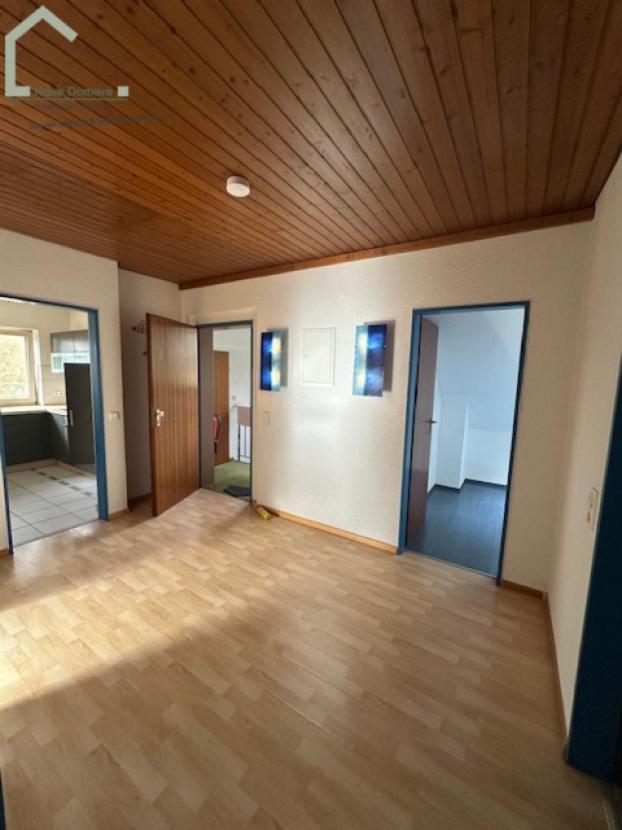 Diele mit Blick Richtung Eingang