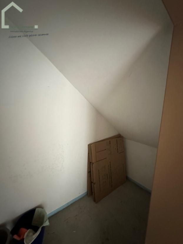 Abstellraum im Treppenhaus