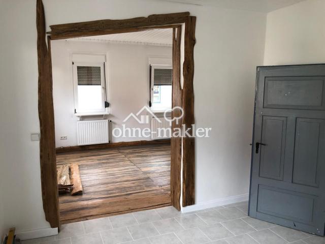 Blick Esszimmer in großen Raum