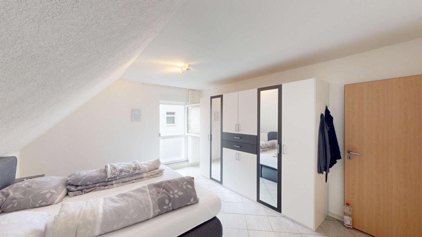 Schlafzimmer im OG