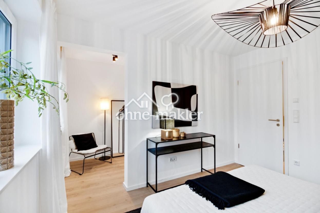 Elternschlafzimmer + Ankleide