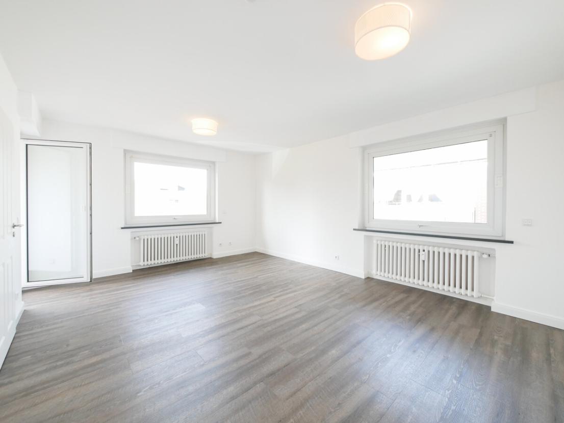 I. Schlafzimmer