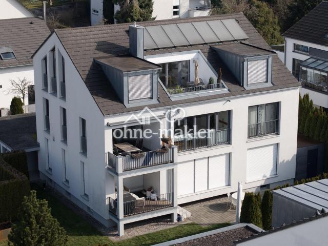 Hausansicht / Wohnung 1. OG