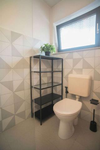 Gäste WC EG - (KI generiert)