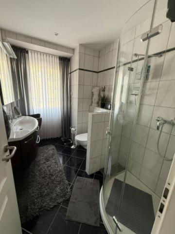 Badezimmer 2