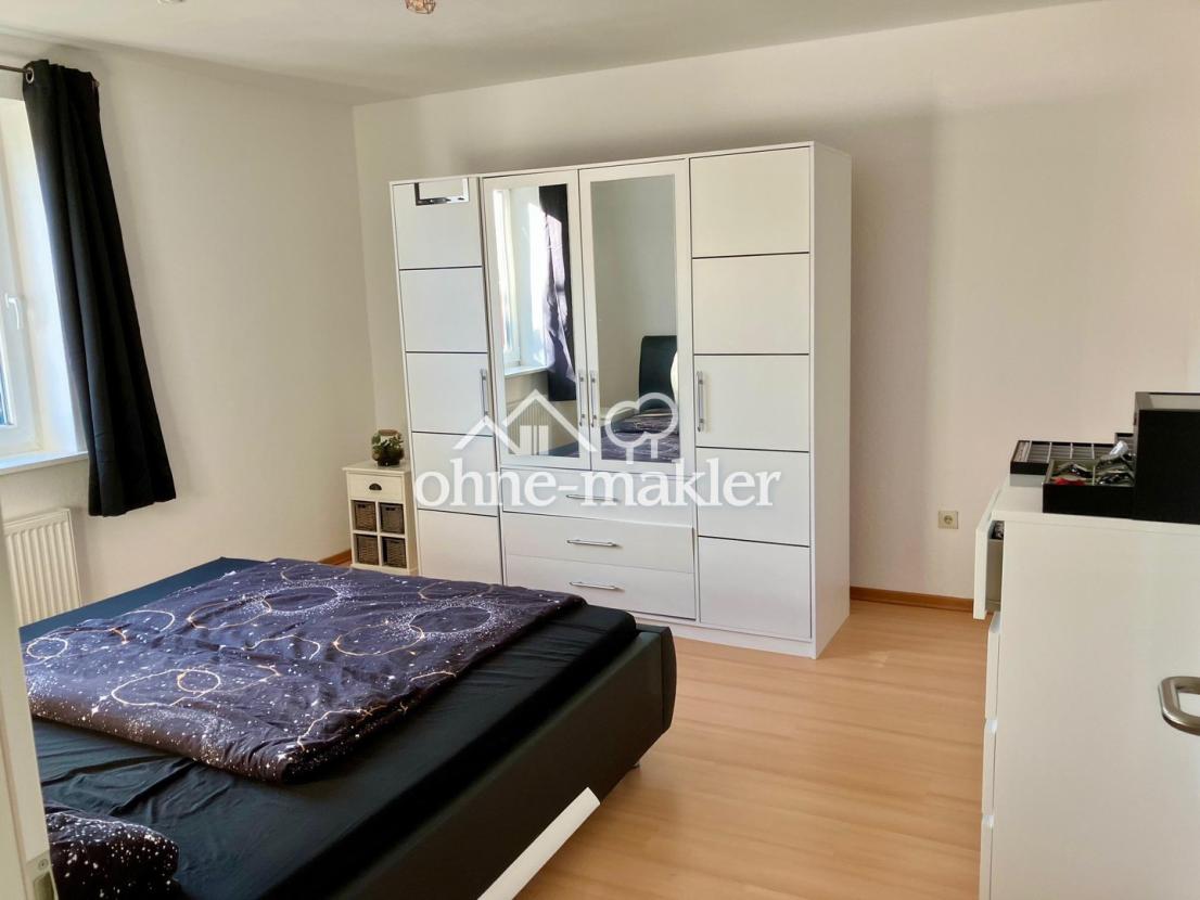 großes Schlafzimmer