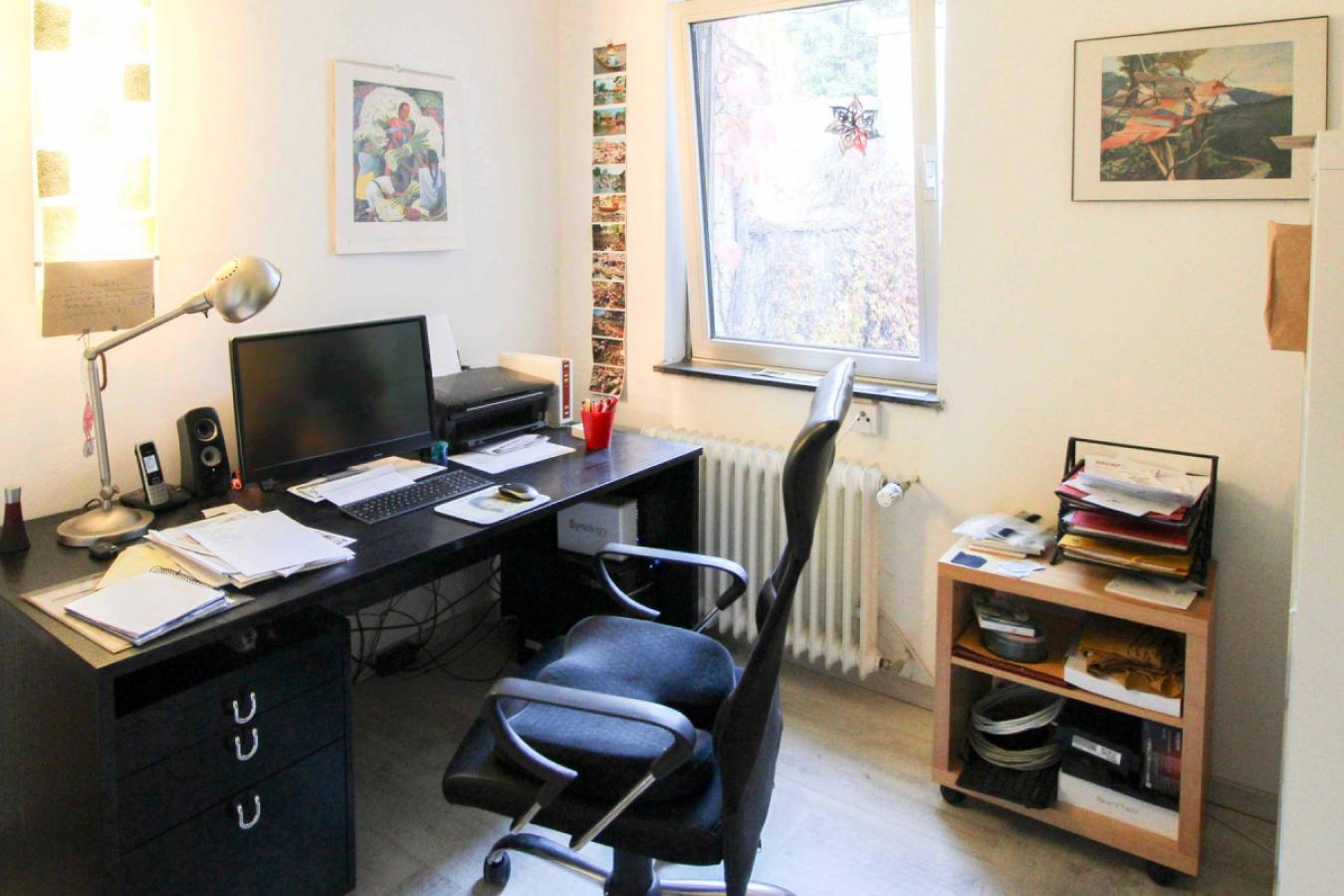 Büro