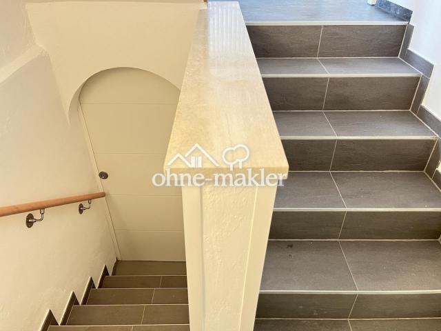 Sanierter Kellerabgang