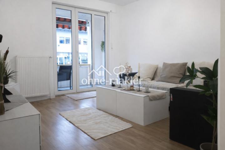 Wohnzimmer Blick vom Flur