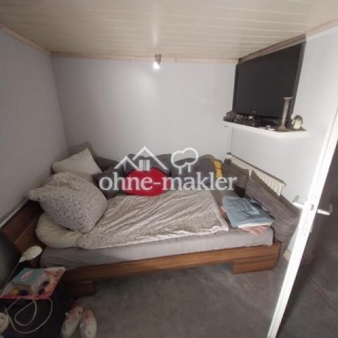 Büro mit Gästebett