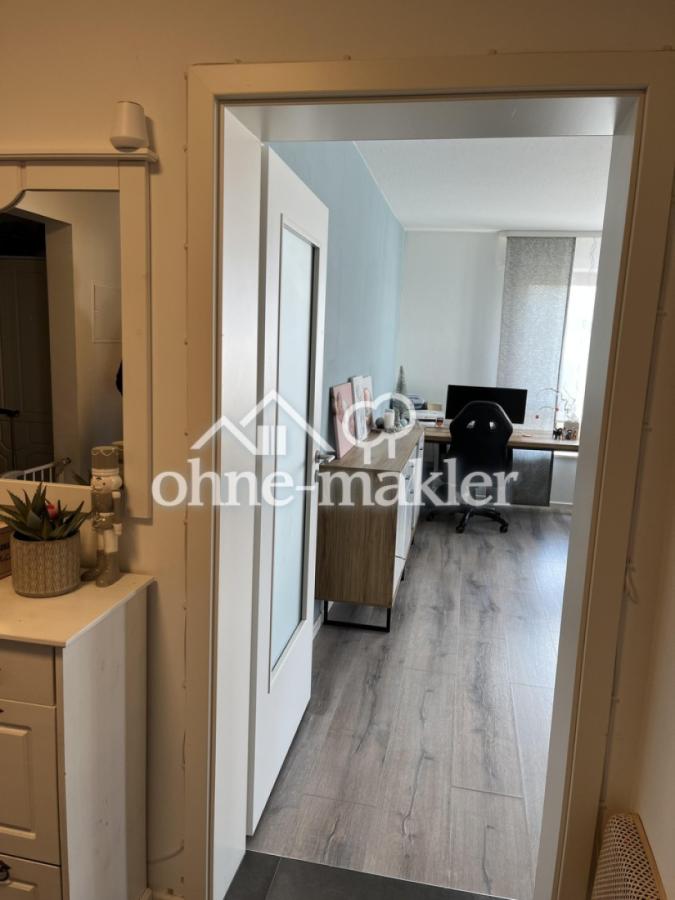 Blick ins Wohnzimmer