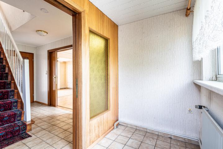 Flur Blick ins Wohnzimmer