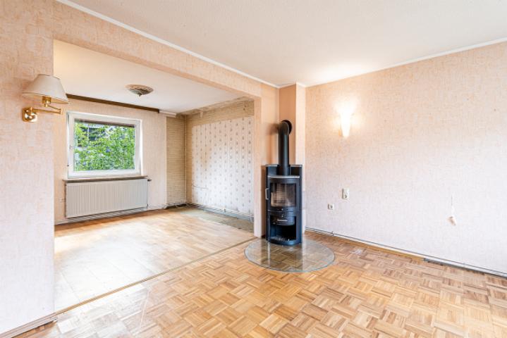 Wohnzimmer Blick ins Esszimmer