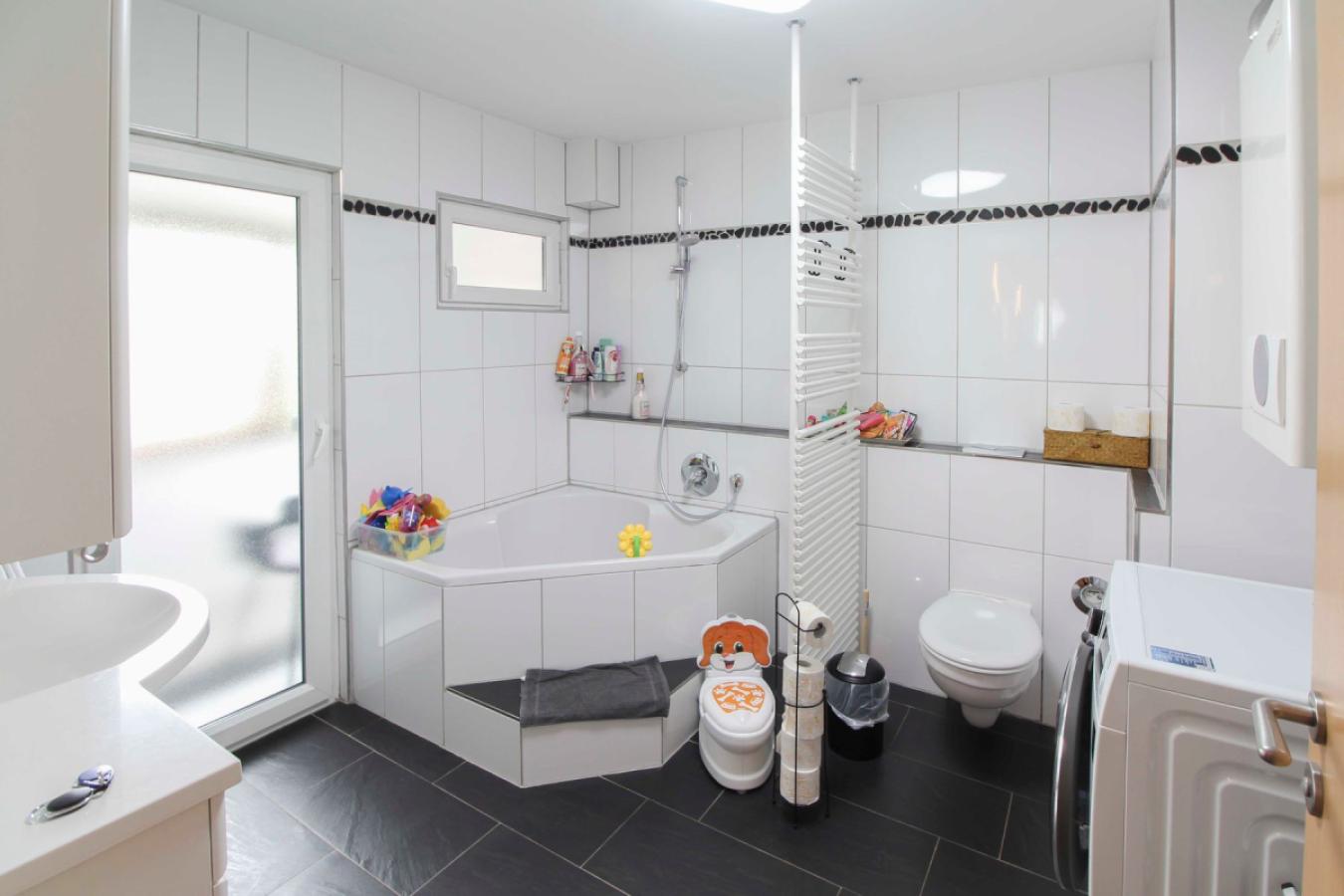Badezimmer 1