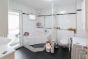 Badezimmer 1