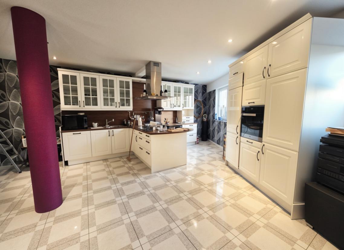 Großraum-Küche [Erdgeschoss]