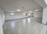 Garage [rechts/hintere Seite]