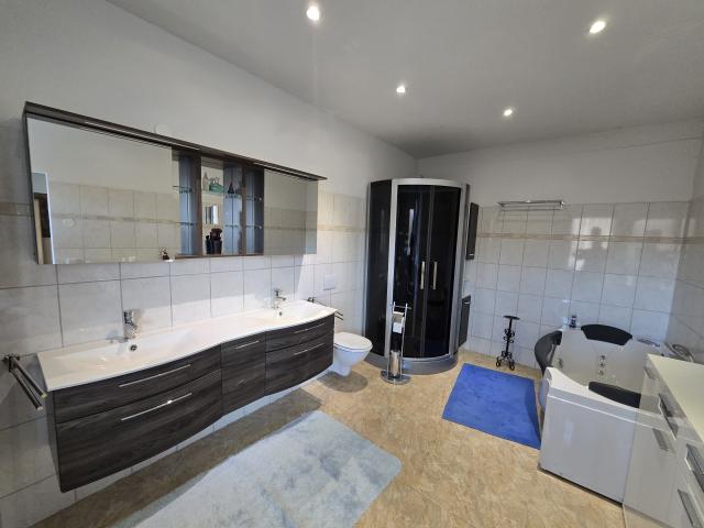 Badezimmer [1.OG]