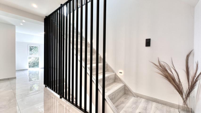 Treppe DG 