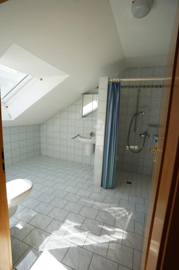 40-Badezimmer im DG