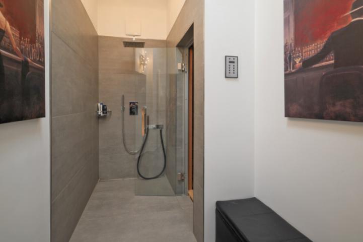 Dusche/Sauna