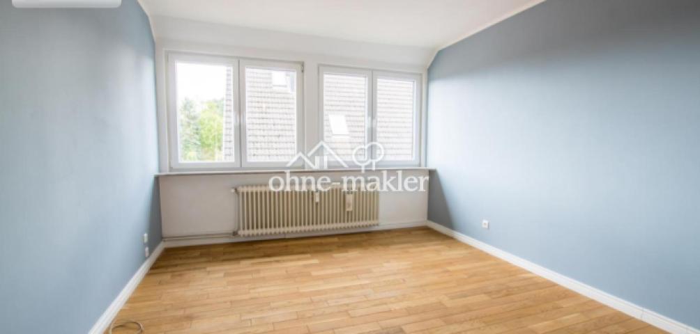 Kinderzimmer / Büro