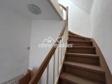 Aufgang Wohnung DG