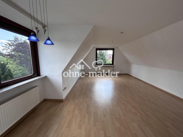 Wohn-/Esszimmer DG